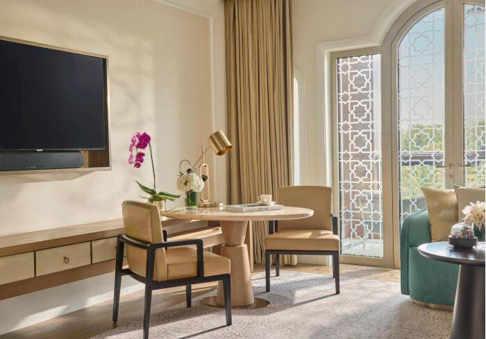 Deluxe Garden View King Room