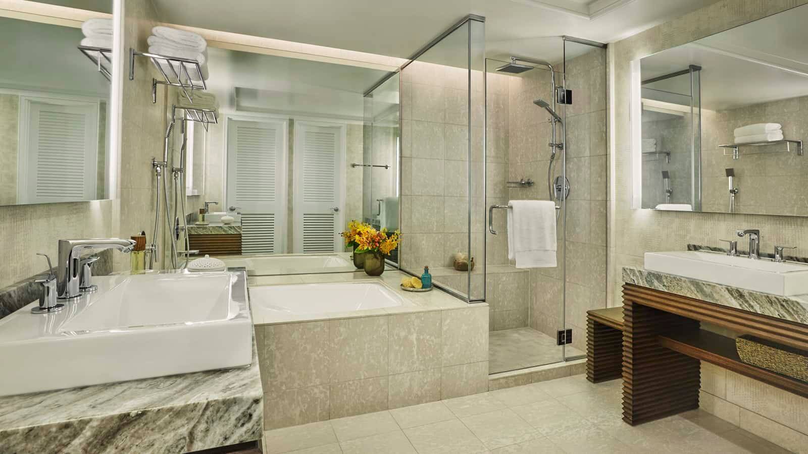 Prime Corner Oceanfront King Room