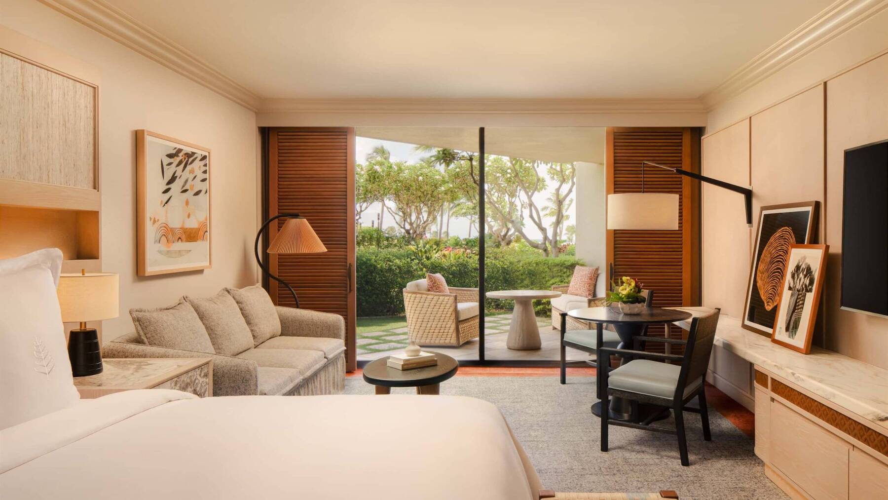 Garden View Room - King Bed