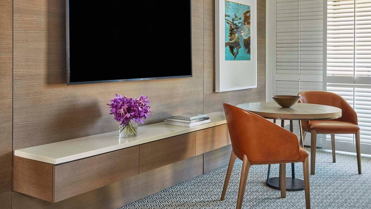 Deluxe Garden View Executive Suite