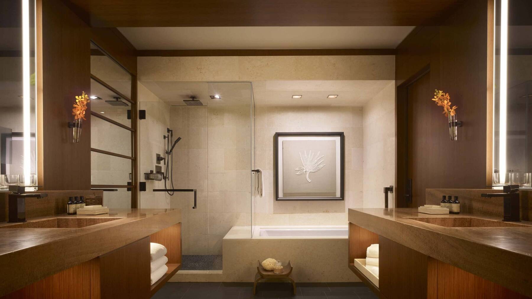 Four Seasons Garden View Suite