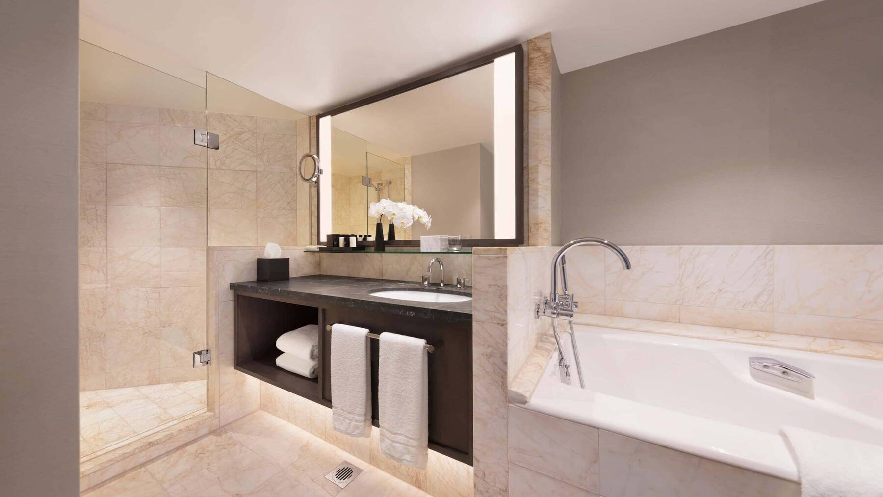 One Bedroom Opera Club Suite 
