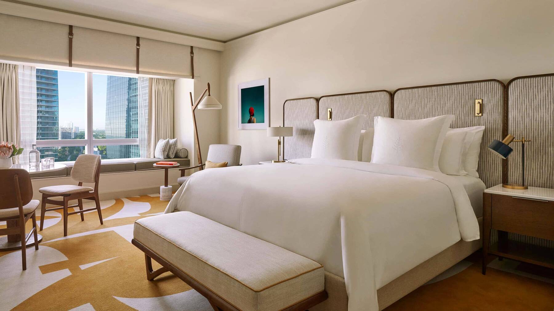 Premier Cityscape Accessible Room King