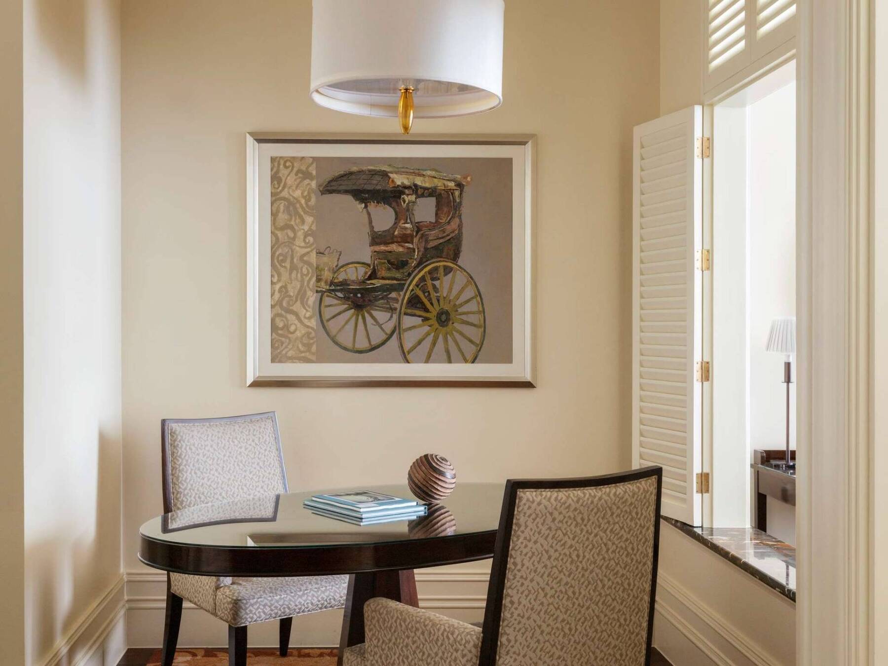 Artist's King Suite