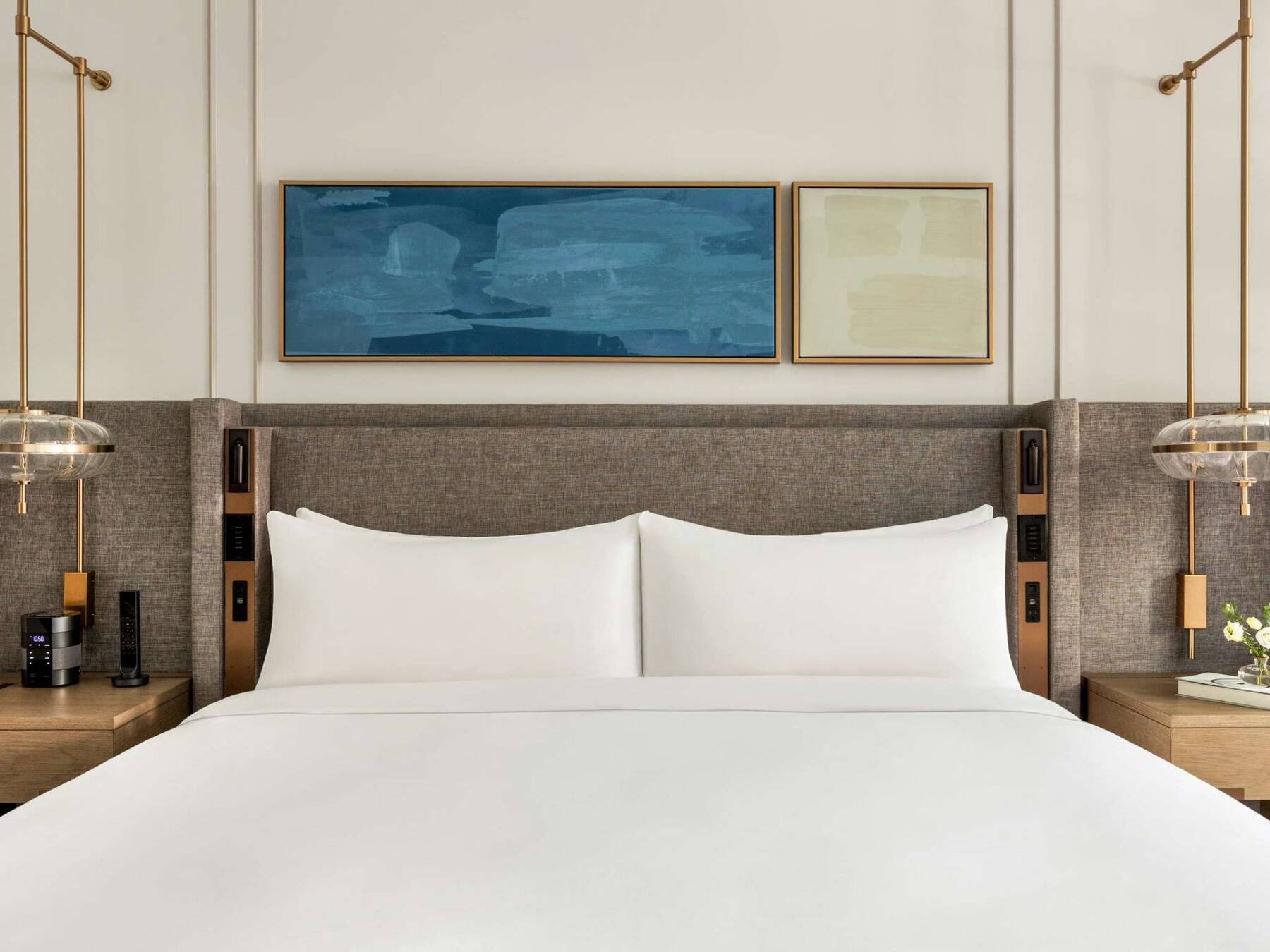 Junior Suite Lakeview King