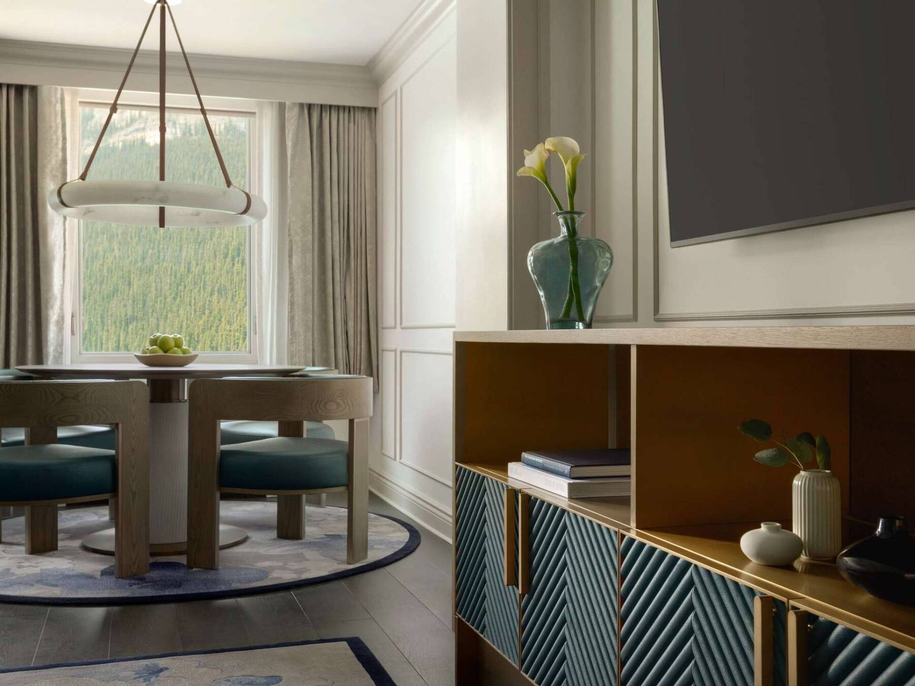 Glacier Suite