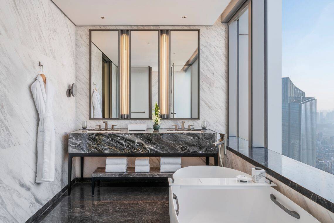 CLUB KING SUITE, YANGTZE RIVER VIEW