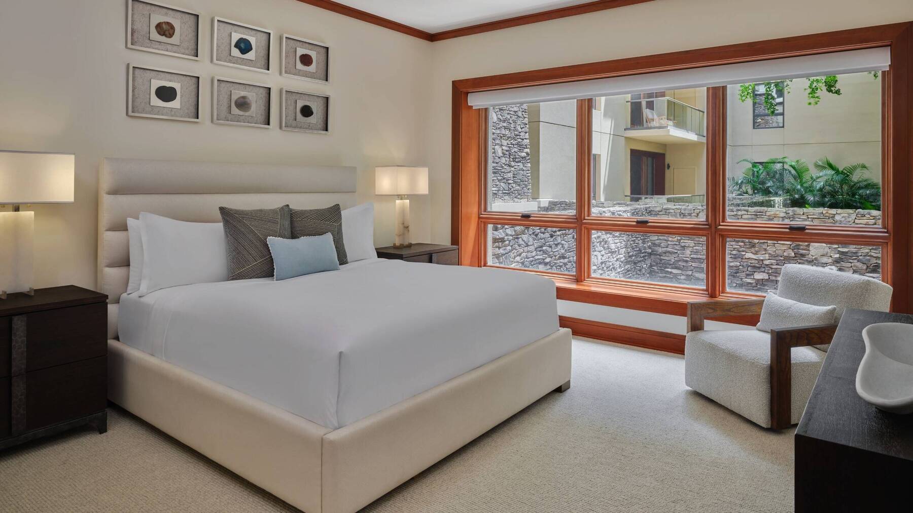 OCEANFRONT GRAND THREE BEDROOM RESIDENCE