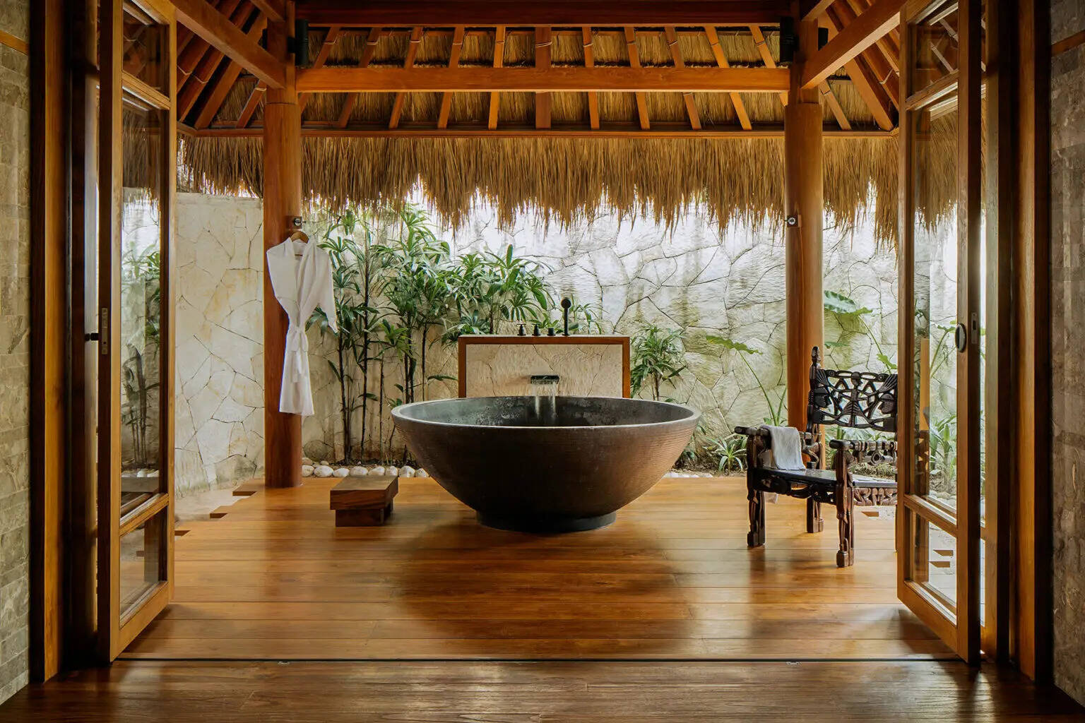 Mandala Surf One Bedroom Villa