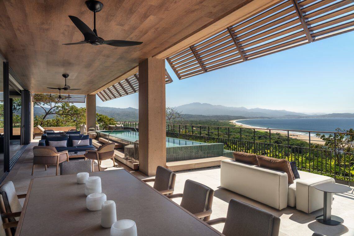 TWO STORY FIVE BEDROOM PENTHOUSE, PRIVATE POOL AND TERRACE