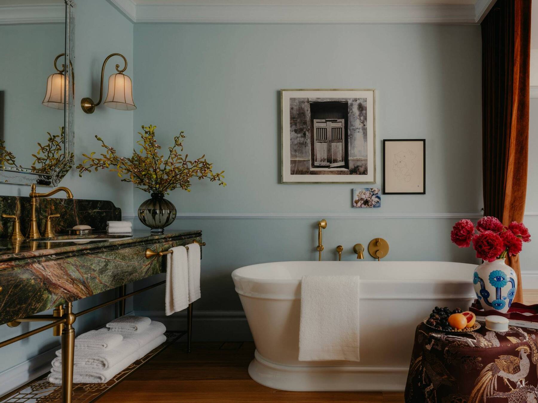 KING PARLOUR SUITE