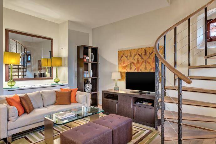 TOWER SUITE