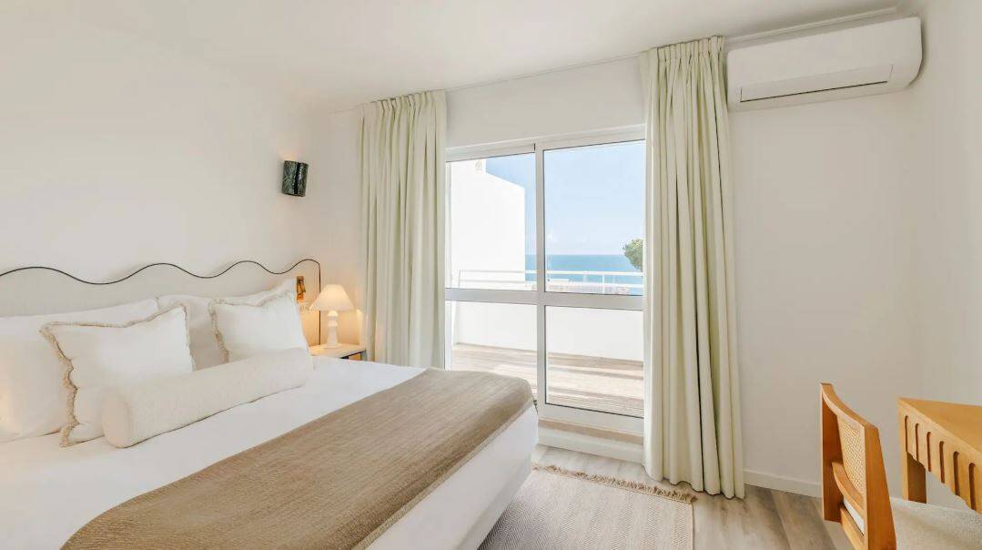 TWO BEDROOM SUITE SEA VIEW WITH TERRACE 